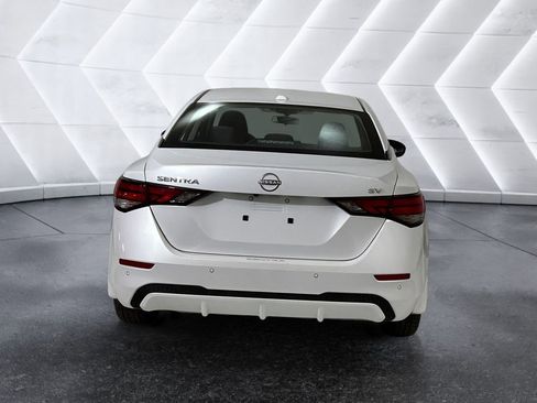 Used 2024 Nissan Sentra SV image 5