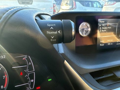 Used 2019 Lexus ES 350 w/ Premium Package image 26