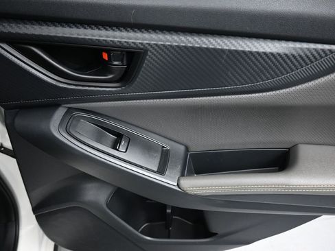 Used 2022 Subaru Crosstrek 2.5i Sport w/ Moonroof Package image 36