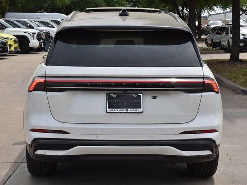 New 2026 Lincoln Nautilus Reserve w/ Jet Appearance Package image 15