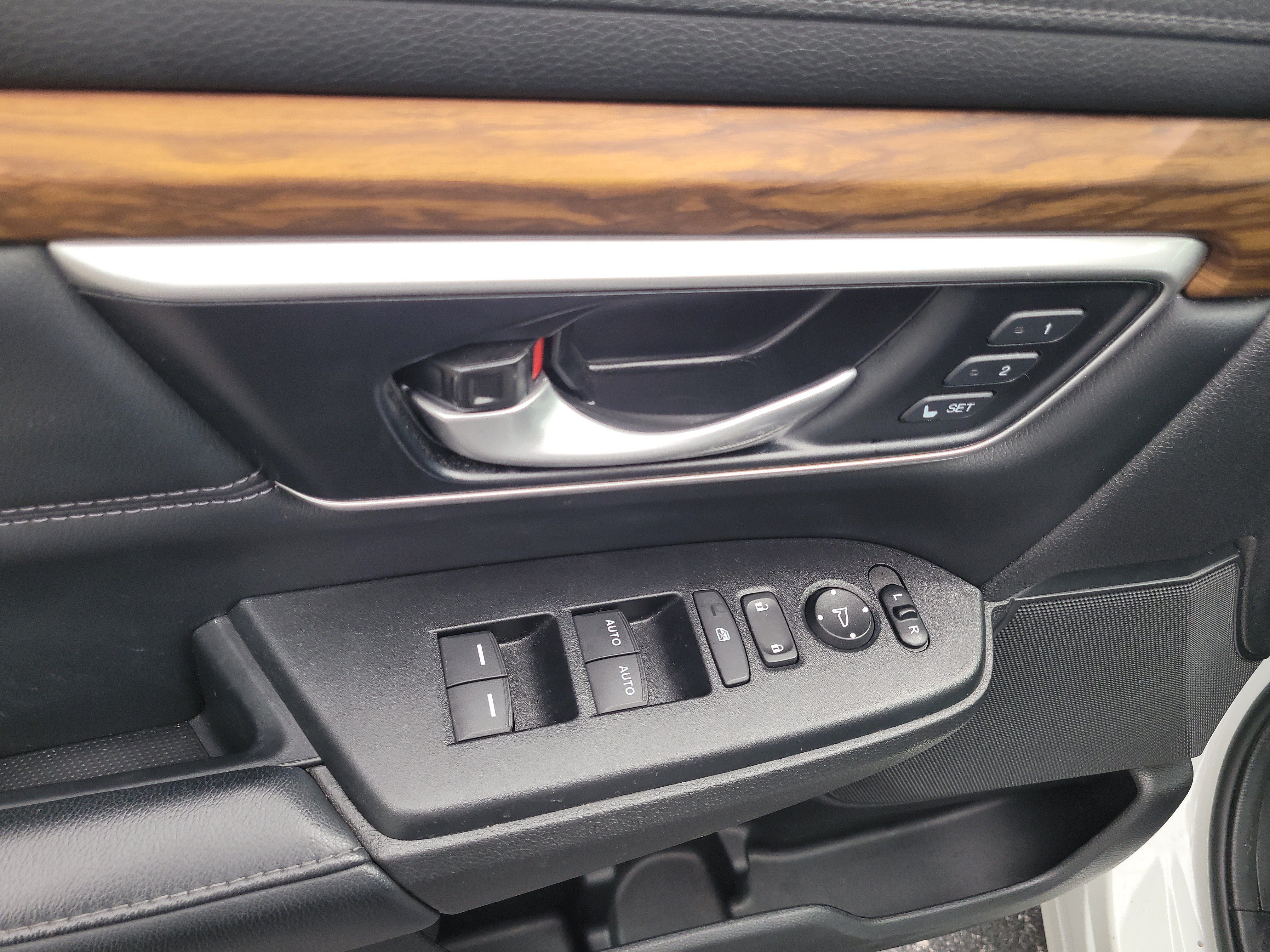 Used 2022 Honda CR-V EX-L image 18