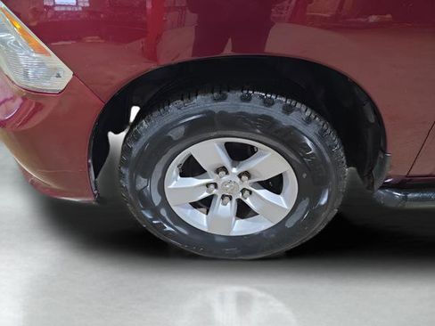 Used 2019 RAM 1500 Express RWD image 29