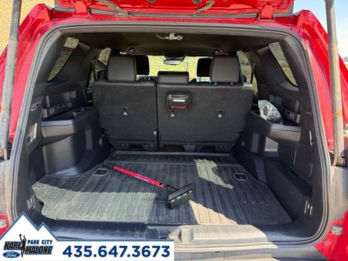 Used 2025 Toyota 4Runner TRD Off-Road Premium w/ Tow Technology Package AWD/4WD image 33