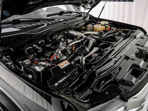 Used 2022 Ford F450 Platinum image 53