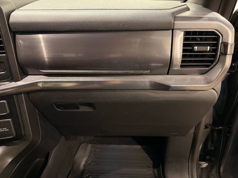 Used 2024 Ford F150 Lariat w/ FX4 Off-Road Package image 29