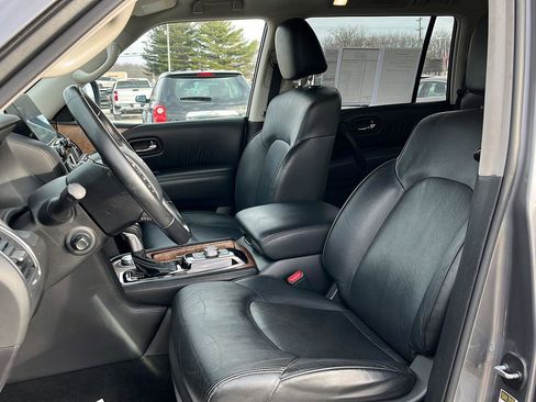 Used 2021 Nissan Armada SL w/ Captain's Chairs Package image 24
