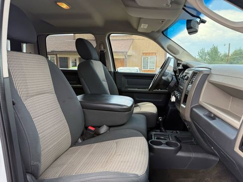 Used 2012 RAM 3500 ST w/ Chrome Appearance Group image 28
