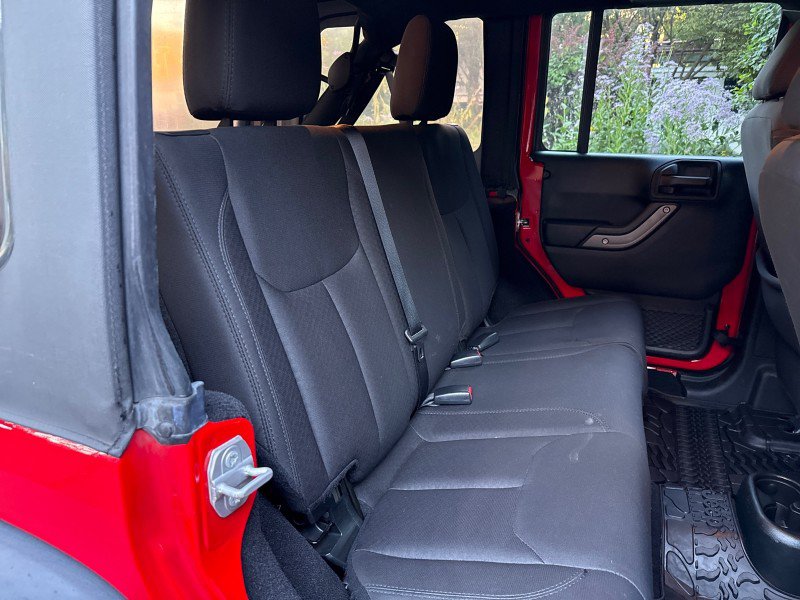 Used 2018 Jeep Wrangler Unlimited Sport S AWD/4WD image 24
