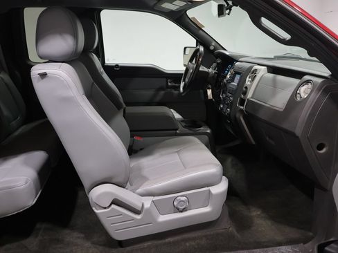 Used 2014 Ford F150 XLT w/ XLT Chrome Package AWD/4WD image 23
