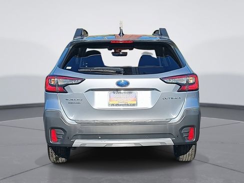 Used 2020 Subaru Outback Limited w/ Popular Package #2 image 4