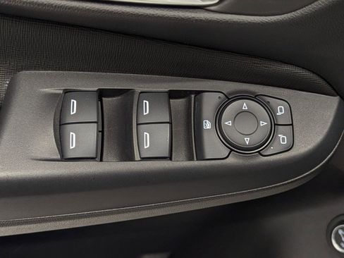 Used 2024 Buick Envista Avenir image 18