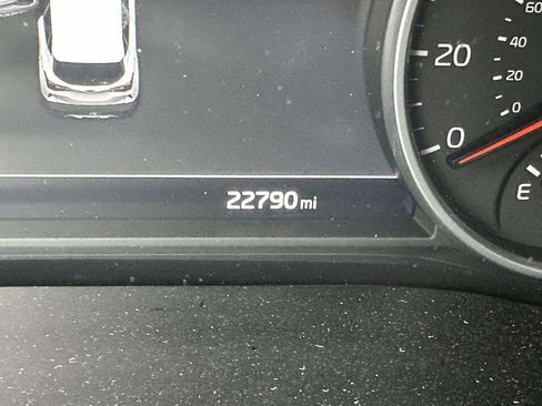 Certified 2021 Kia Seltos SX image 18