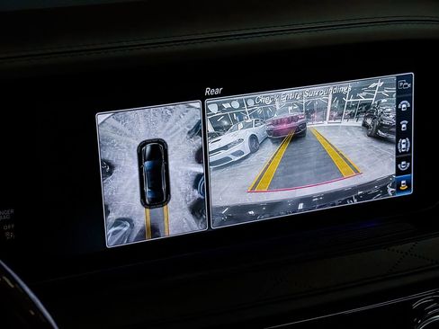 Used 2018 Mercedes-Benz Maybach S 560 4MATIC image 39