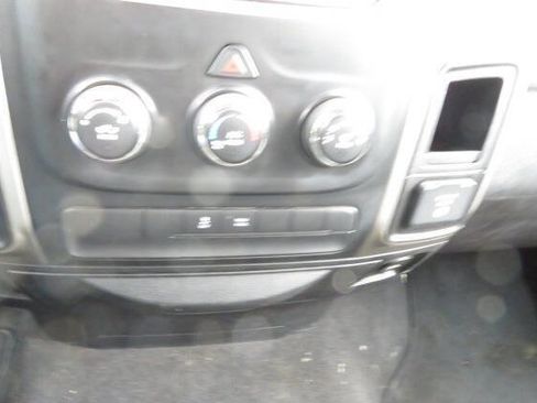 Used 2013 RAM 1500 Big Horn image 19