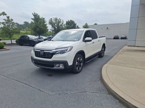Used 2017 Honda Ridgeline RTL-E image 3