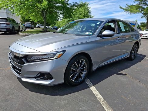 Used 2021 Honda Accord EX-L image 3