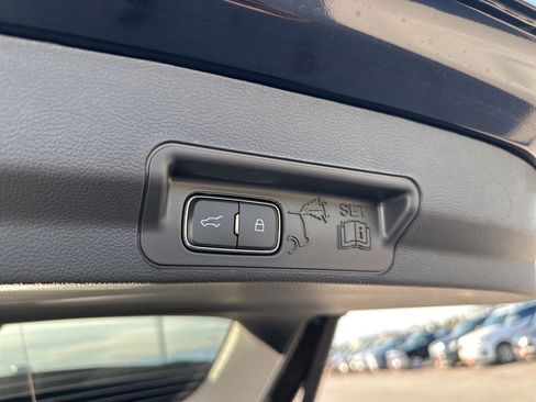 New 2026 Ford Explorer Active w/ Active Comfort Package image 41