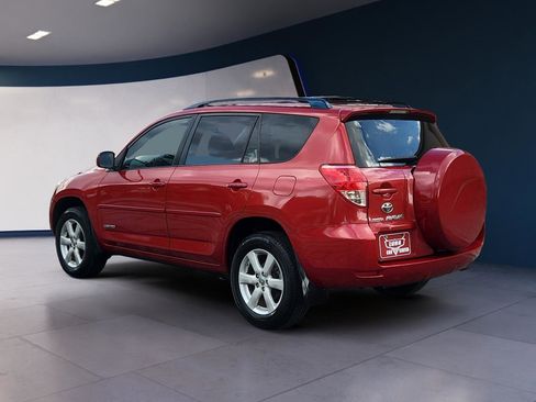 Used 2008 Toyota RAV4 Limited image 3