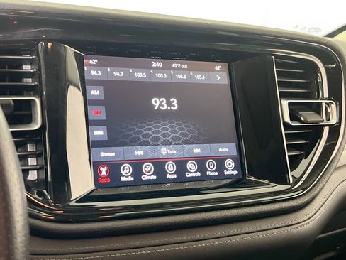 Used 2022 Dodge Durango SXT w/ Anodized Platinum Package image 14