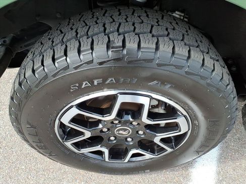 Certified 2022 Ford Bronco Outer Banks AWD/4WD image 4
