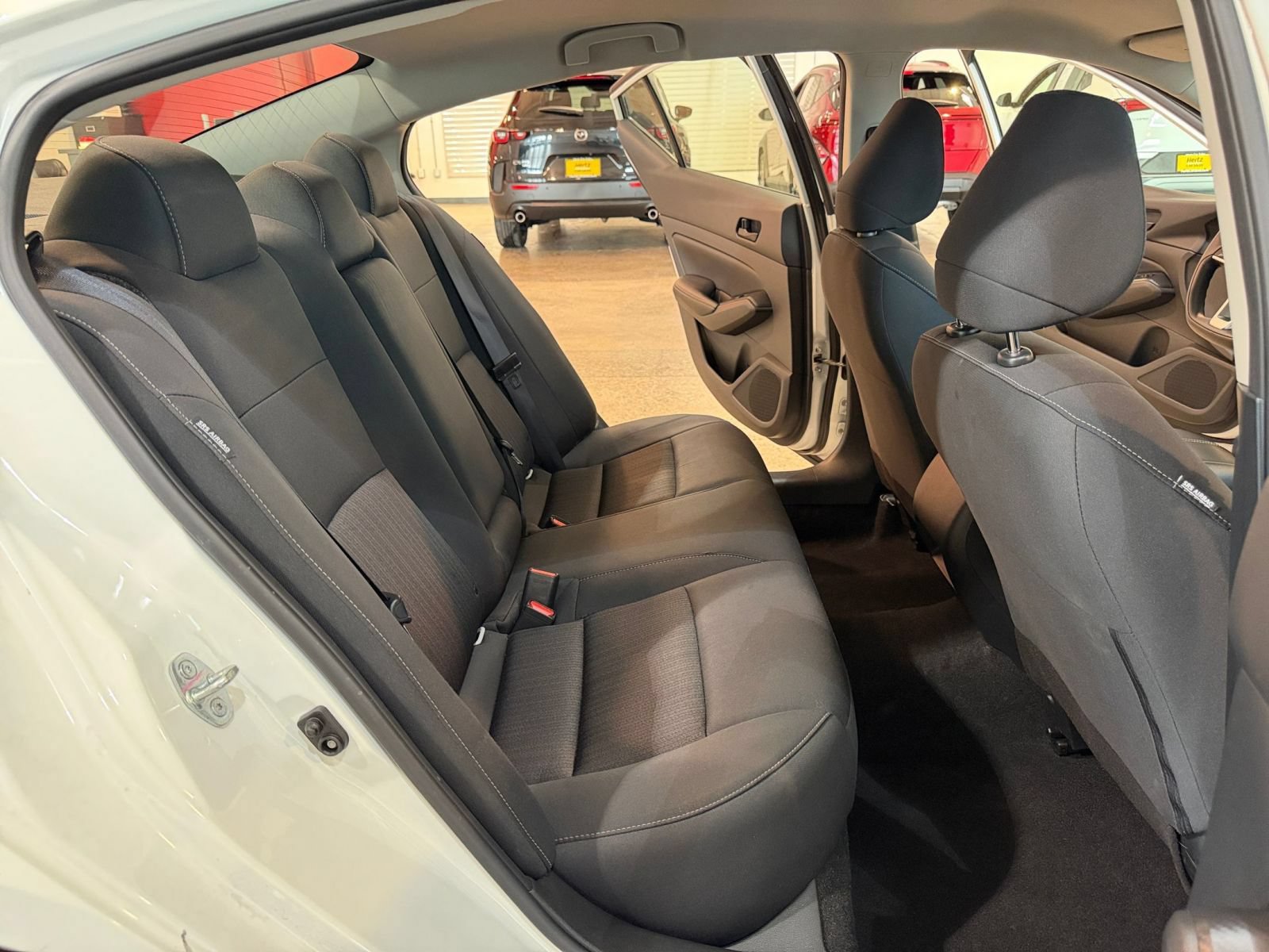 Used 2026 Nissan Altima 2.5 SV FWD image 35
