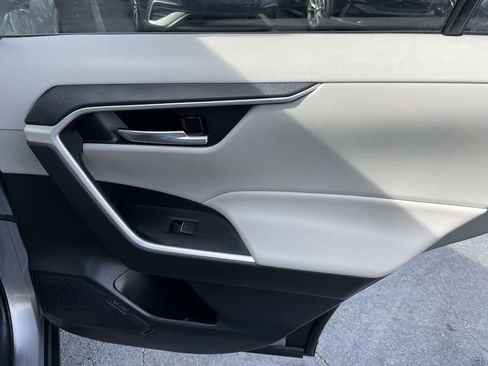 Used 2023 Toyota RAV4 XLE Premium image 45