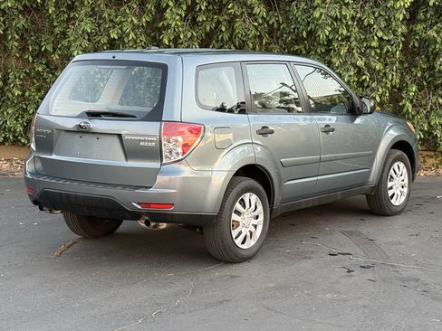 Used 2013 Subaru Forester 2.5X image 8