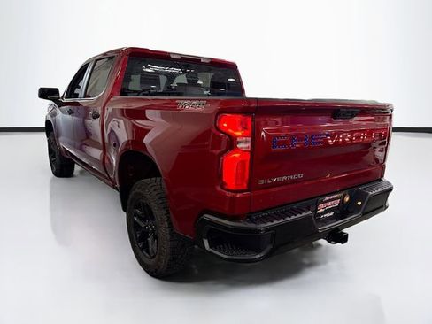 Used 2024 Chevrolet Silverado 1500 LT Trail Boss AWD/4WD image 8