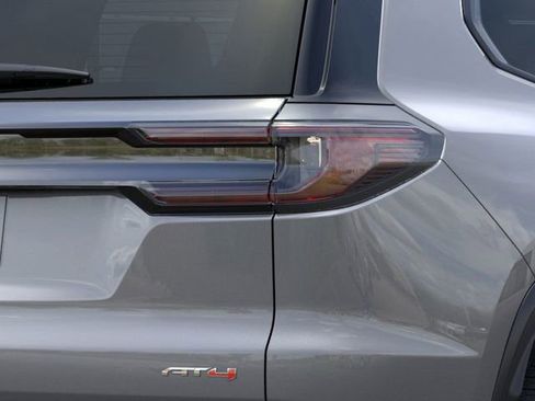 New 2026 GMC Acadia AT4 w/ Luxury Package AWD/4WD image 11