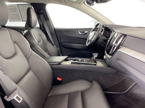 Used 2021 Volvo XC60 T5 Inscription w/ Protection Package Premier image 30
