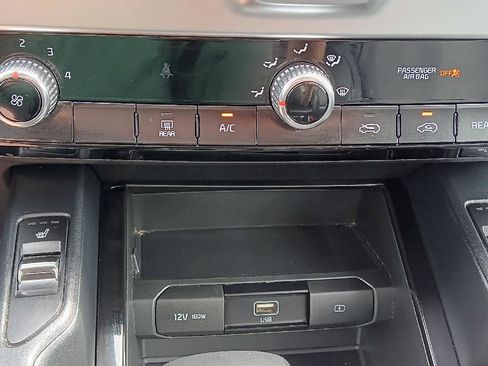 Used 2020 Kia Telluride S image 20