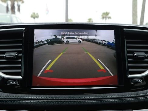 New 2026 Chrysler Pacifica Select w/ S Appearance Package image 17