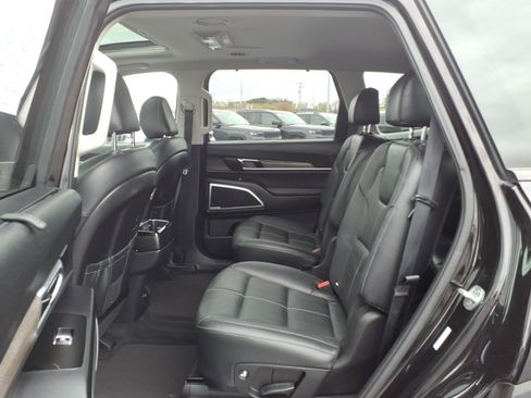 Used 2021 Kia Telluride EX w/ EX Premium Package AWD/4WD image 11