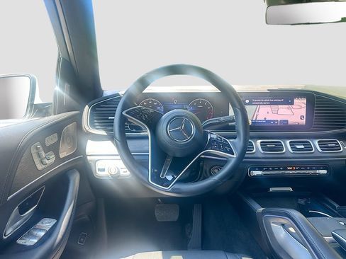 Used 2024 Mercedes-Benz GLE 350 4MATIC image 24