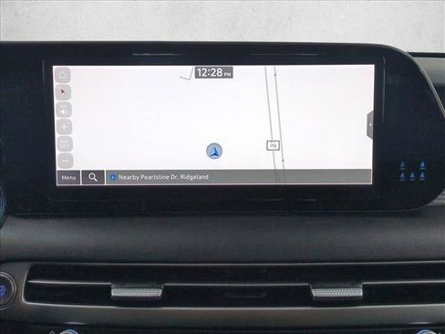 Used 2024 Hyundai Palisade Limited AWD/4WD image 13