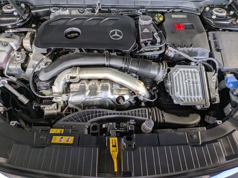 Certified 2025 Mercedes-Benz GLB 250 image 22