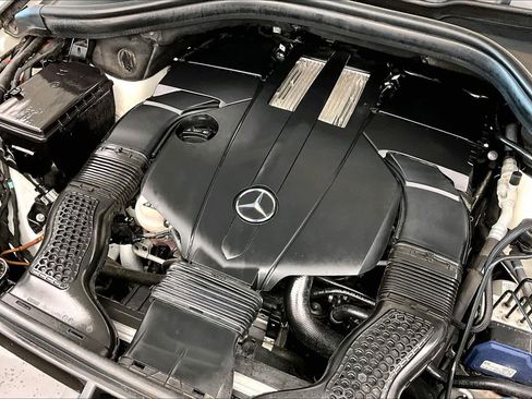 Used 2015 Mercedes-Benz ML 400 4MATIC image 30