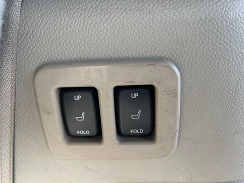 Used 2015 Lincoln Navigator 4WD image 24