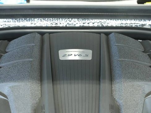 New 2026 Porsche Macan S image 31