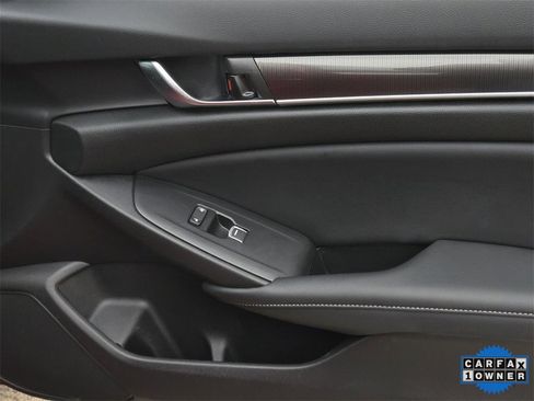 Used 2022 Honda Accord Sport image 9