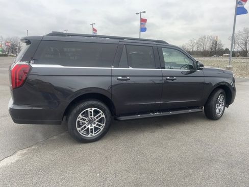 New 2026 Ford Expedition Max Active image 17