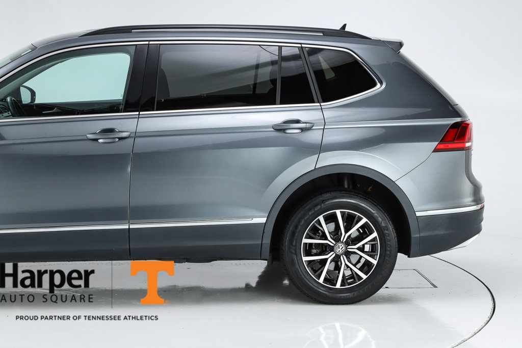 Used 2021 Volkswagen Tiguan SE FWD image 4