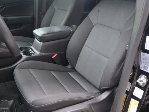 Used 2023 Chevrolet Colorado Trail Boss w/ Advanced Trailering Package AWD/4WD image 16