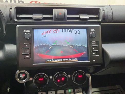 Used 2023 Toyota GR86 w/ ALL Weather Mat Package (TMS) RWD image 27