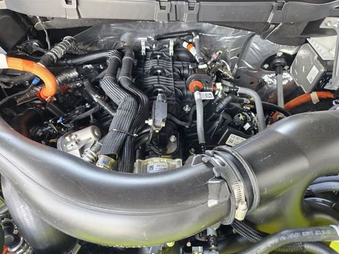 New 2025 Ford F150 Platinum w/ FX4 Off-Road Package image 22