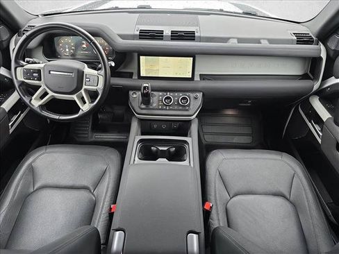 Used 2023 Land Rover Defender 110 S AWD/4WD image 9