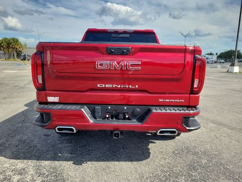 Used 2024 GMC Sierra 1500 Denali w/ Denali Reserve Package RWD image 7