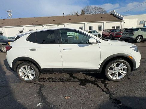 Certified 2023 Buick Encore GX Preferred image 9