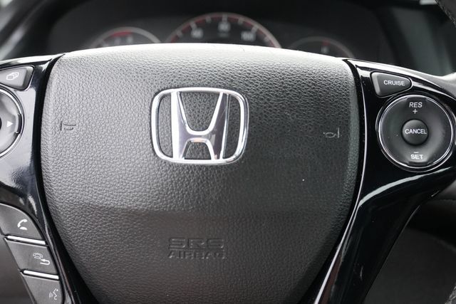 Used 2016 Honda Accord Sport image 25