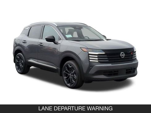 New 2026 Nissan Kicks SR FWD image 2